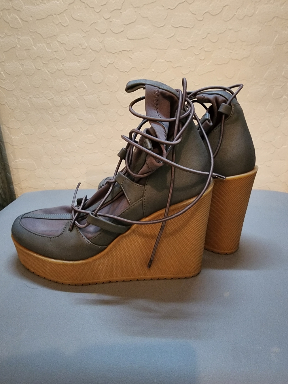 Steve Madden Gray Lace-Up Wedge Booties with Tan Platform